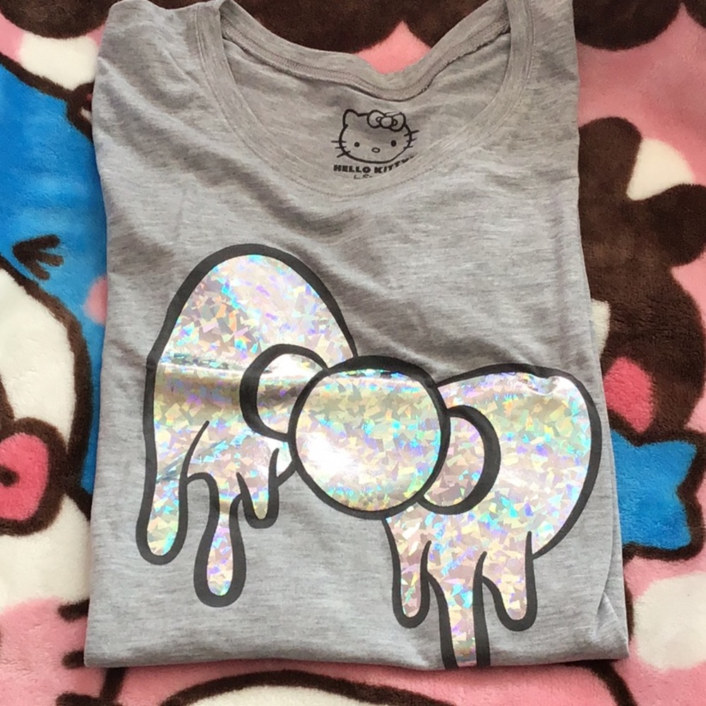 Sanrio hello kitty bow shiny t shirt top large